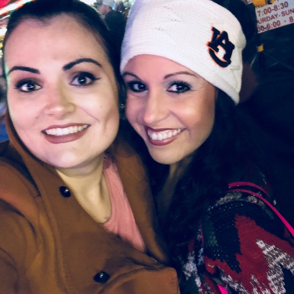 Meet your Posher, Cate! - Picture 14 of 16